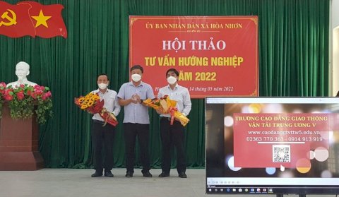 sòng bạc việt nam
 tham gia Hội thảo tư vấn hướng nghiệp do UBND Xã Hoà Nhơn (Hoà Vang) tổ chức